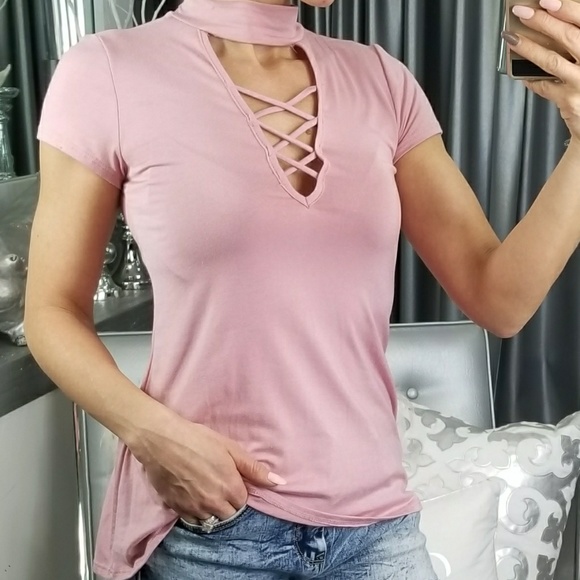 PINK CHOKER TOP WITH LACE UP NECKLINE - Picture 3 of 4